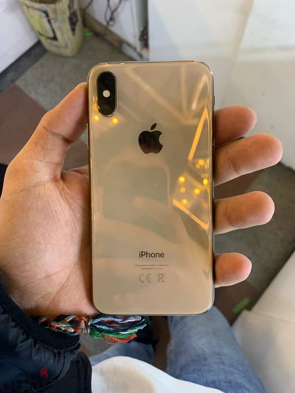 iPhone xs 1