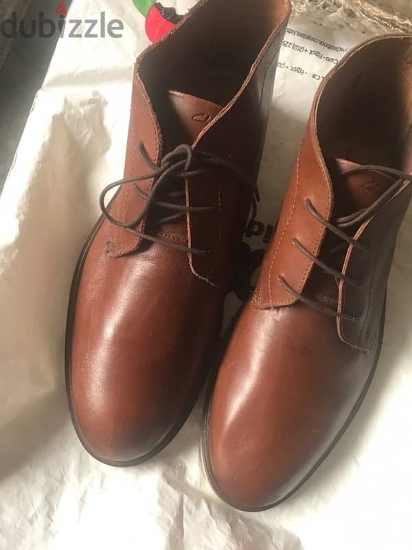 Clarks brand shoes for elite, new, never worn, size 10.5 2