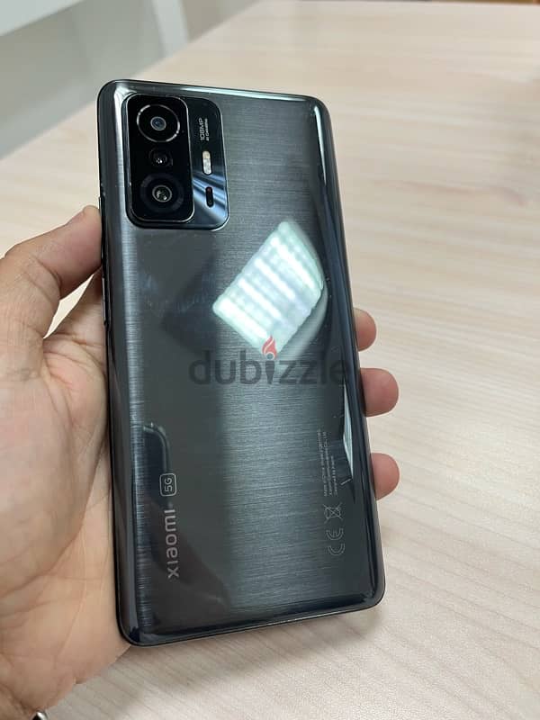 شاومي 11t بحالة ممتازه xiaomi 11t 6