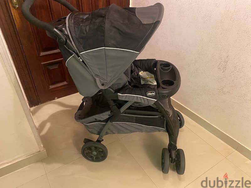 Chicco Stroller - Like New Condition 1