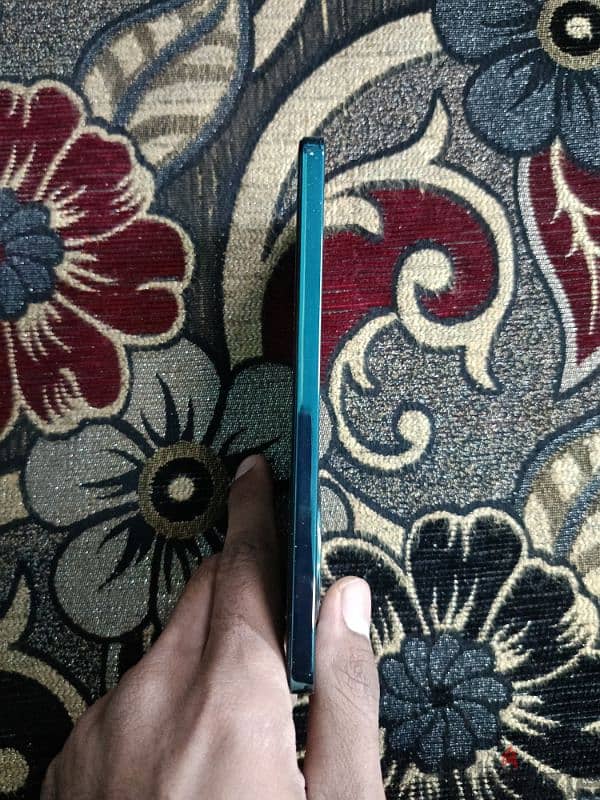 Oppo Reno 12 F 5G 4