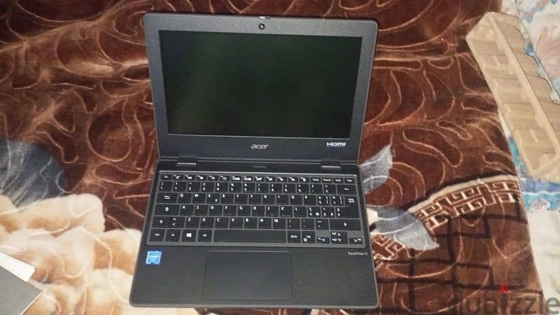 acer travelmate B3 3