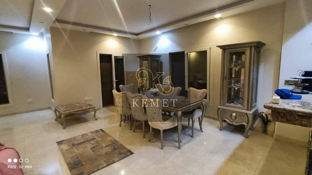 Apartment 187 m in Andalusia 2, distinguished location, very close to the 90th Street, front facing a mosque and a garden, under construction, third f 0