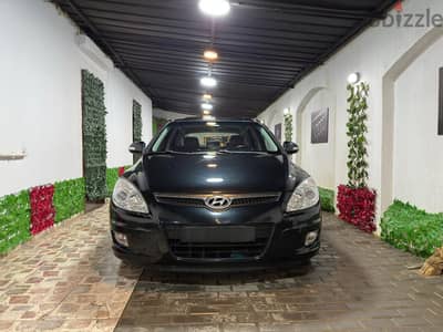 هيونداي i30 ٢٠٠٨ كامله فابريكا بالكامل - Hyundai I30 2008