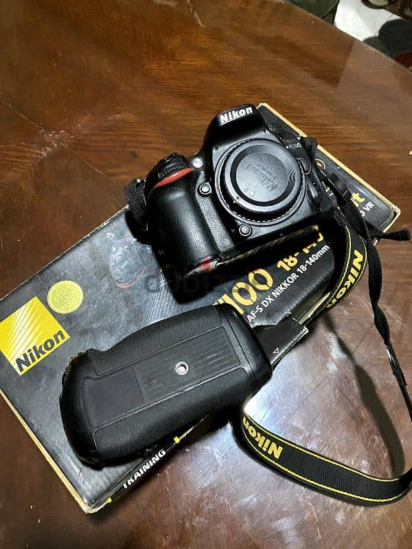 nikon d7100 + battery grib 5