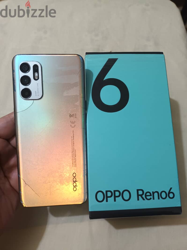 بحاله ممتازه  Reno 6 128/8 4