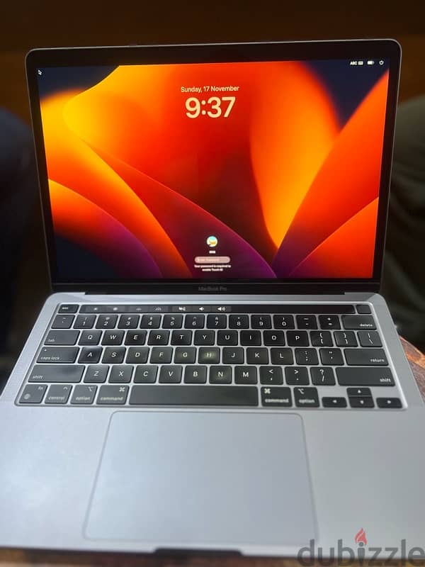 macbook pro m1 like new 1