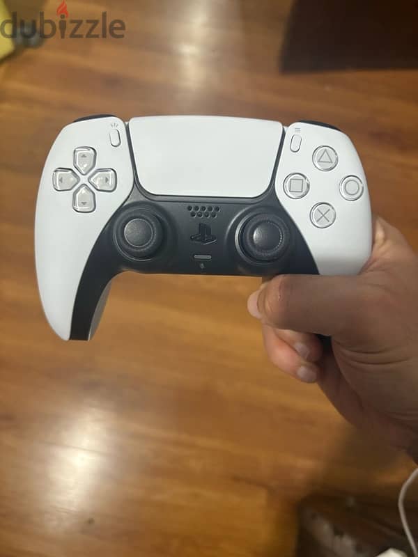 PlayStation 5 Controller 1