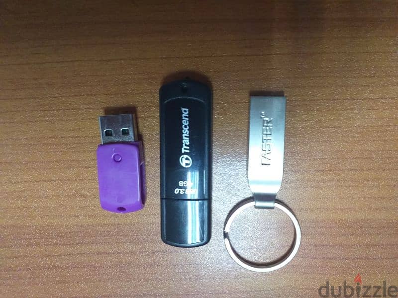 فلاشة/ USB / عدد ٩ / احجام مختلفة / الهرم 3