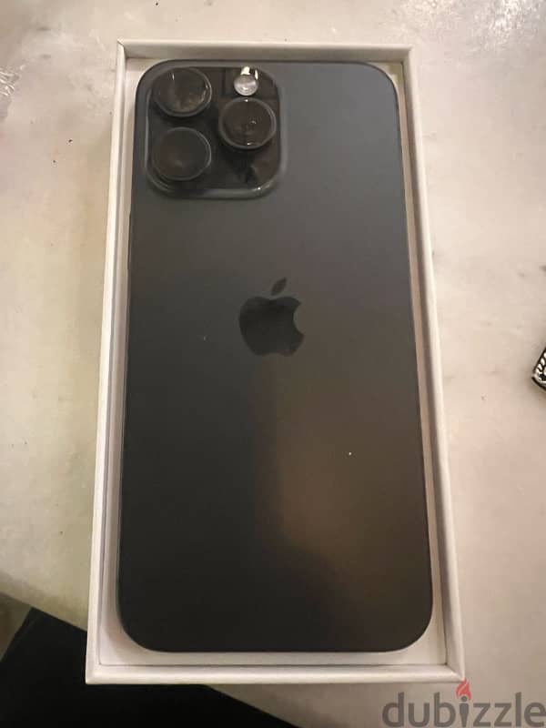 iphone 15 pro max like new 1