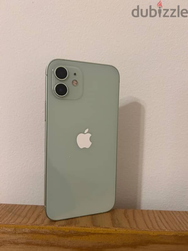 iPhone Green 12 For Sale in an Excellent Condition 0