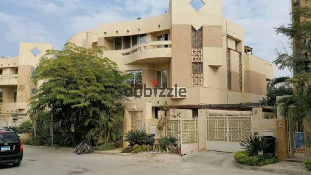 Furnished villa for rent in Rich Mont Compound 0