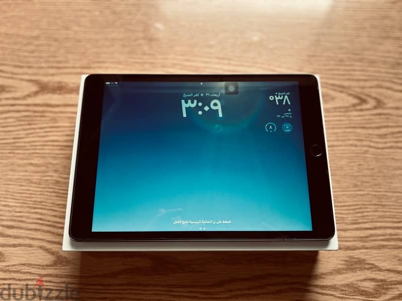 ايباد 9 ipad حالته زيرو معاه كل حاجته بطاريه ٩٥ 5