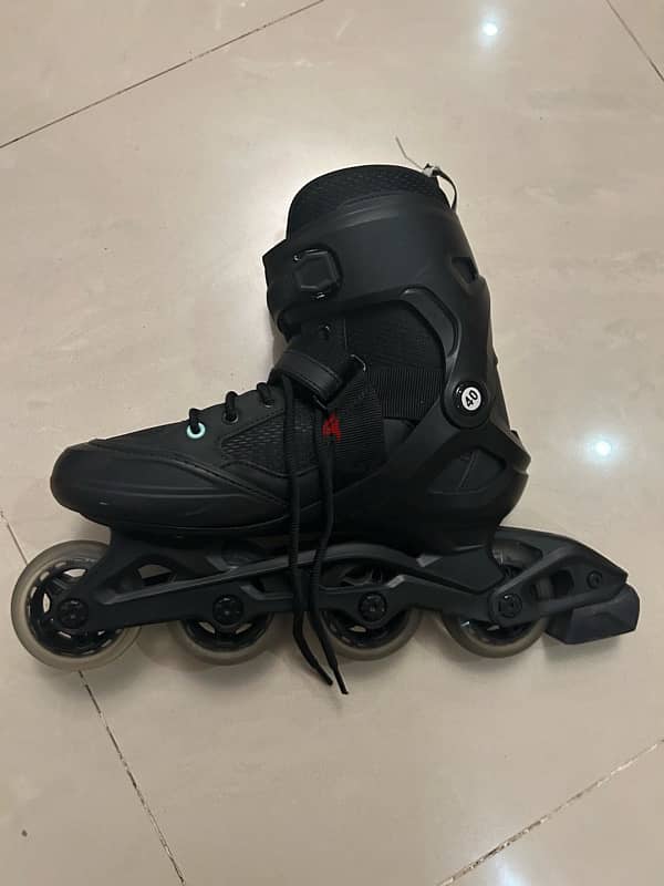 DECATHLON roller skates/blades بتيناج DECATHLON 3