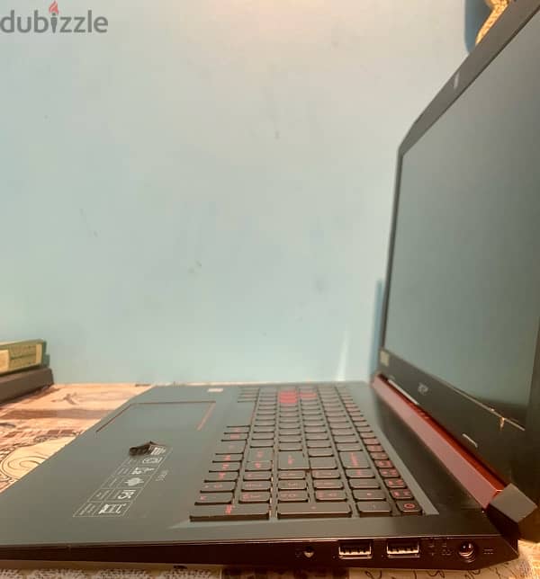 Acer Nitro 5 laptop 4