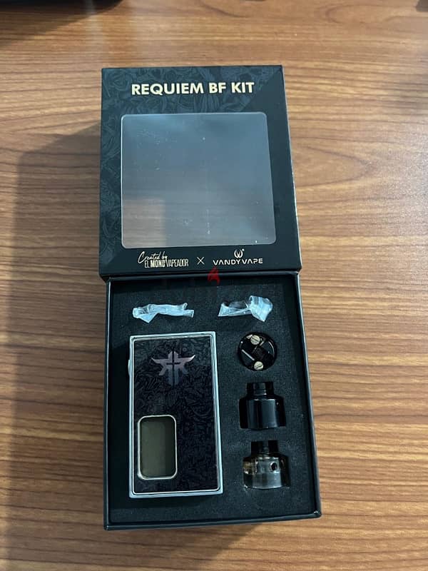 2 vandy vape Requiem kits, 1 = 1500, 2 = 2500 2