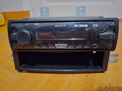 SONY XPLOD car stereo with remote