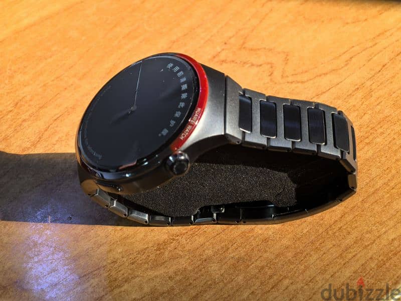 Huawei Watch 4 pro space edition 0