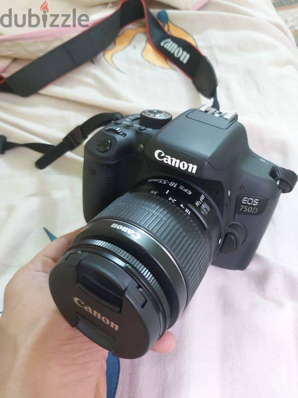 Canon 750d like new. 1