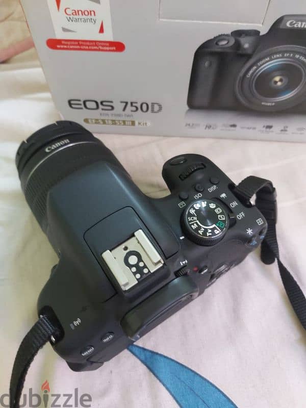 Canon 750d like new. 3