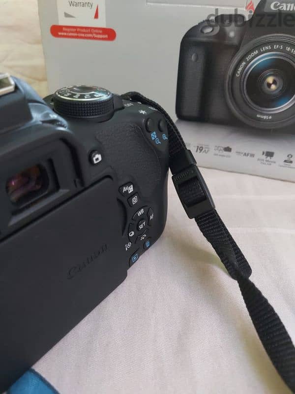 Canon 750d like new. 4