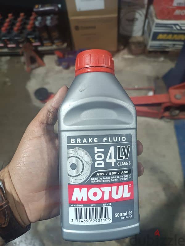 MOTUL DOT4 LV 500ML 1