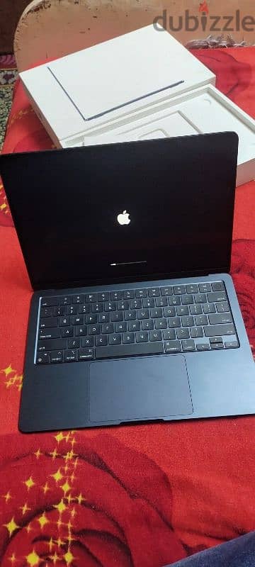 MacBook Air M3 Ram 16 Hard 512 Open Box 6