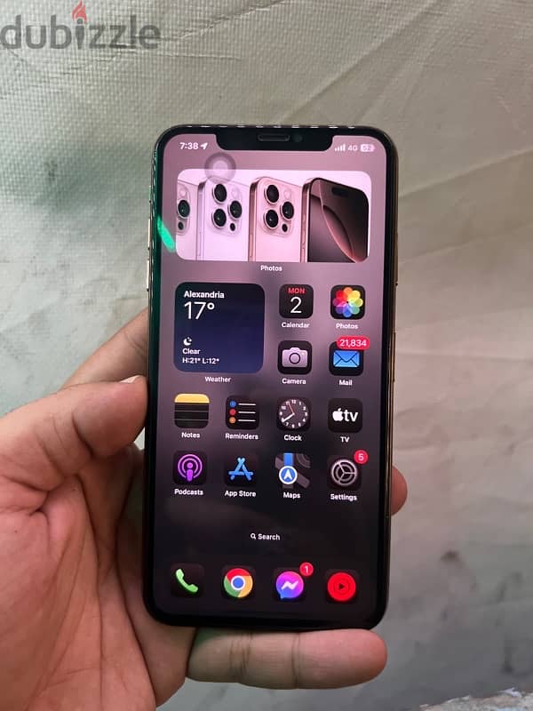 iPhone XS Max 1