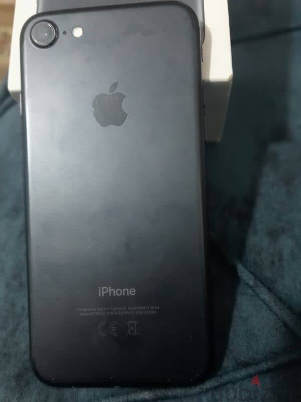 Iphone 7    32G 1