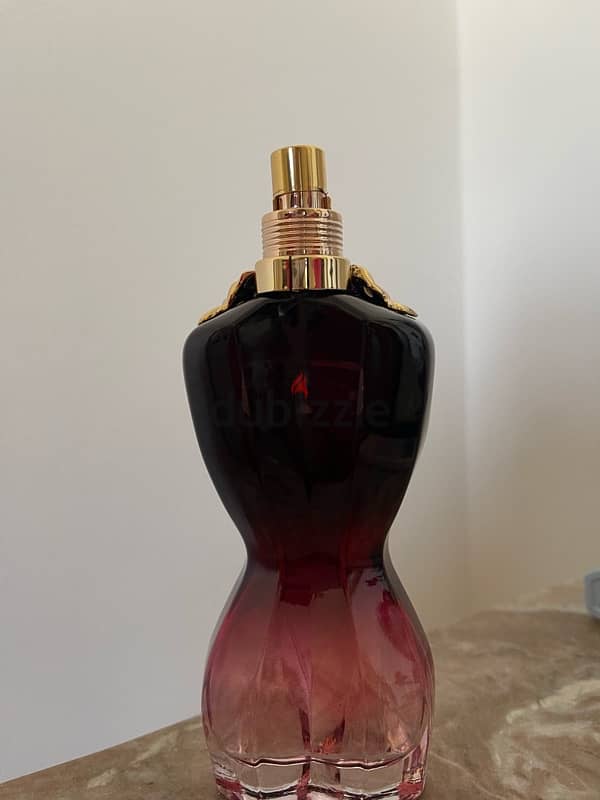 perfume Jean paul Gaultier "la belle" 1