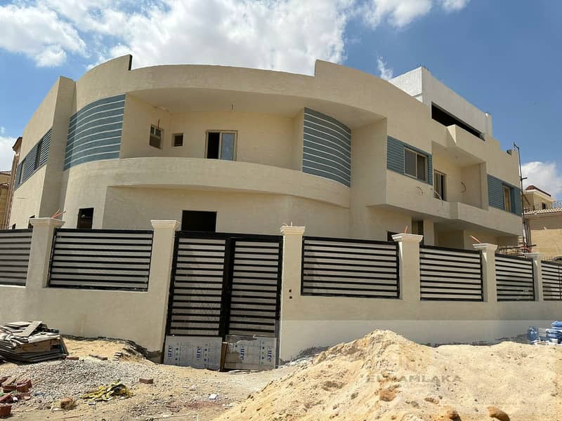 Fully finished 220 sqm elevated ground floor apartment with 3 bedrooms and 3 bathrooms for sale in the 9th District, Sheikh Zayed 0