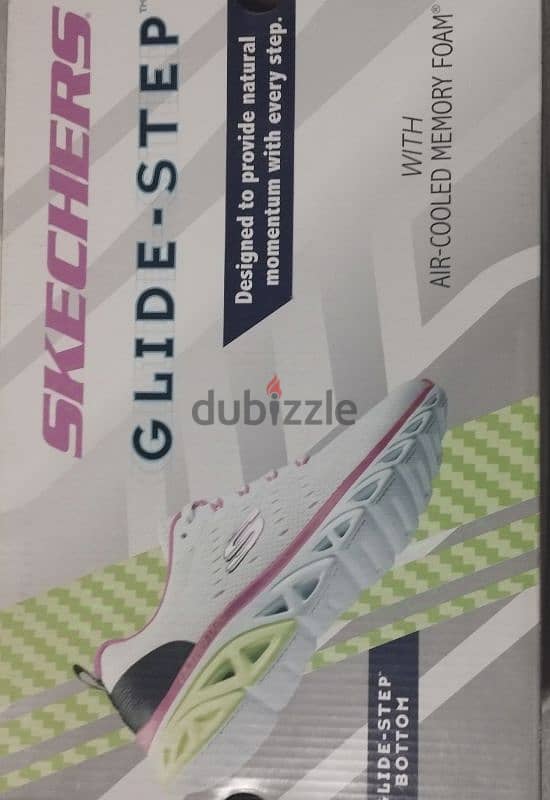 SKECHERS GLIDE-STEP NEW WITH BOX 5