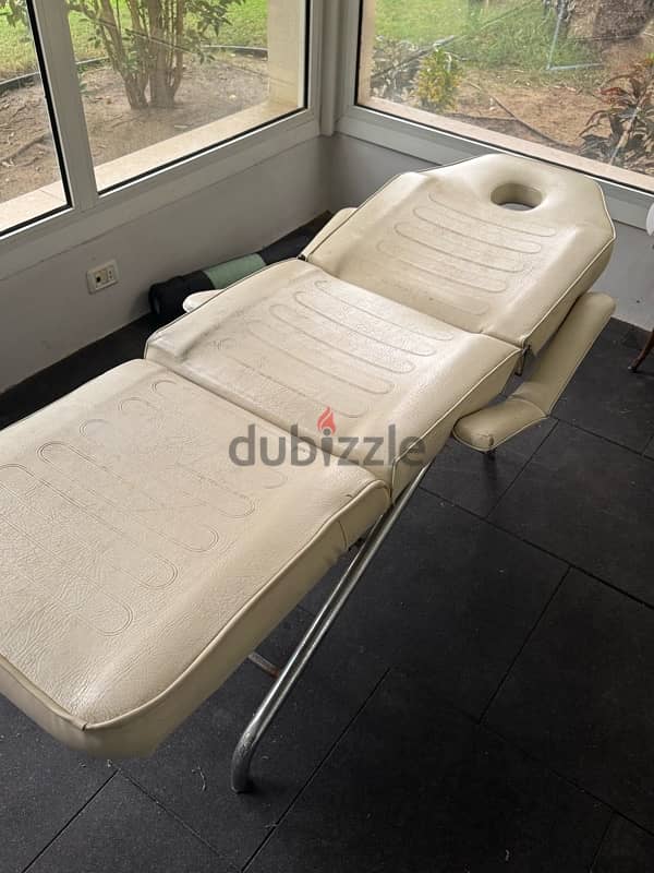 Massage Chair for Sale كرسي مساج للبيع 1