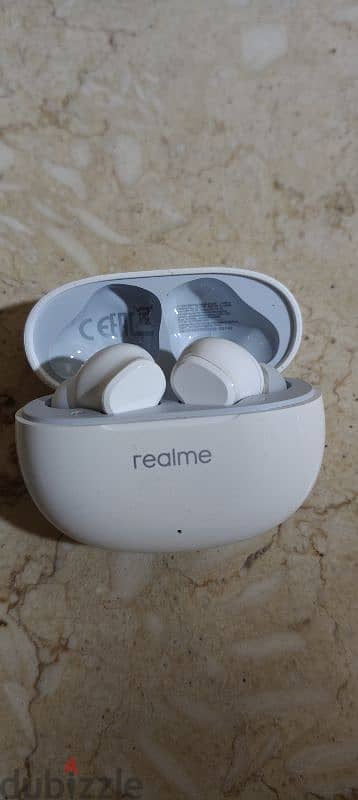 realme buds t110 3