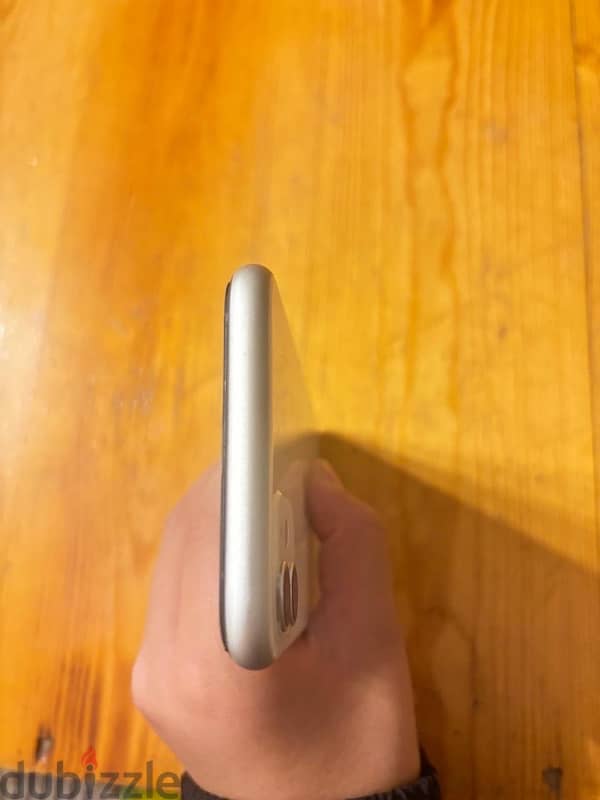 iPhone 11 64GB 5