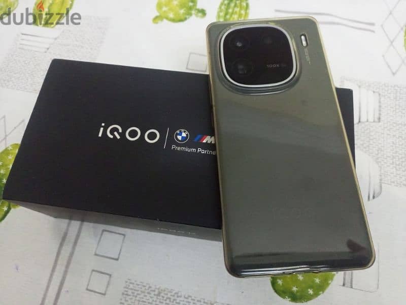 vivo Iqoo 12 حالة ممتازه بالإسكندرية 0