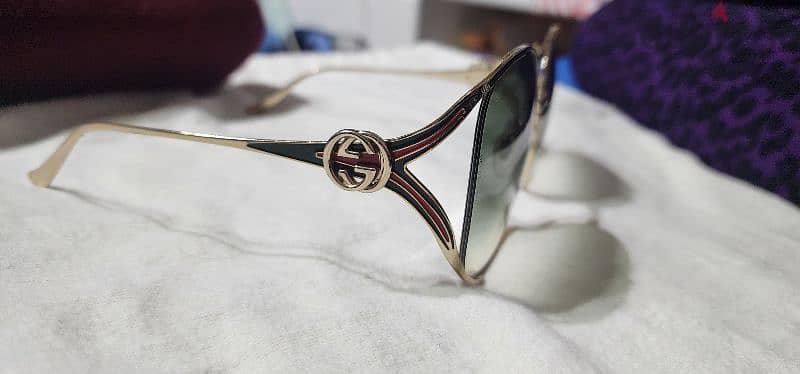 original GUCCI Sunglasses with box 2