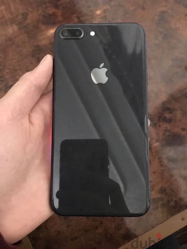 iPhone 8 Plus (256) 0