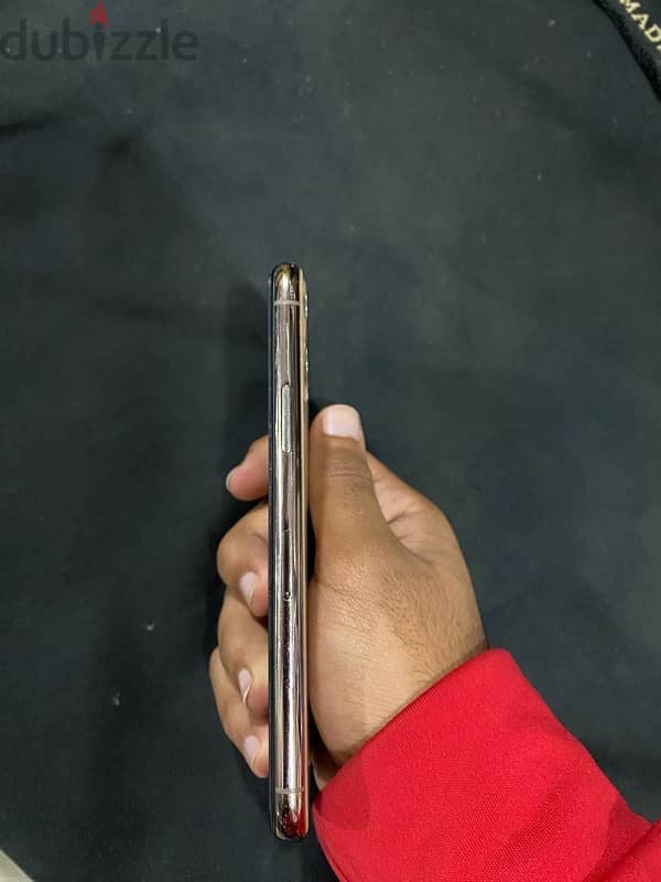 iPhone  11pro 512 /ايفون ١١برو 3