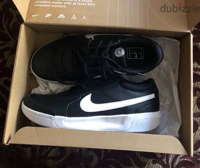 حذاء nike original مقاس 43