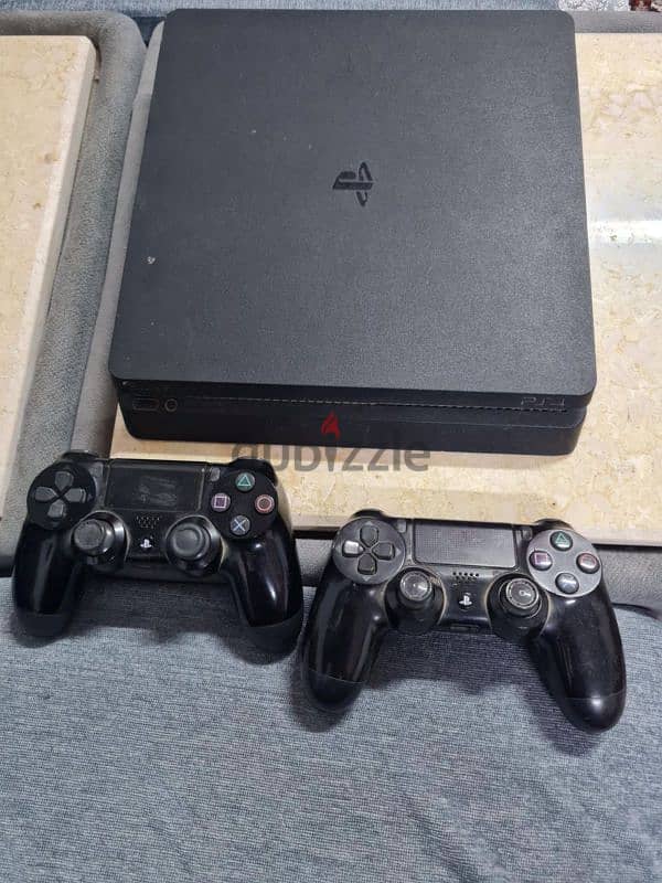 جهاز PLAYSTATION 4 SLIM للبيع 5