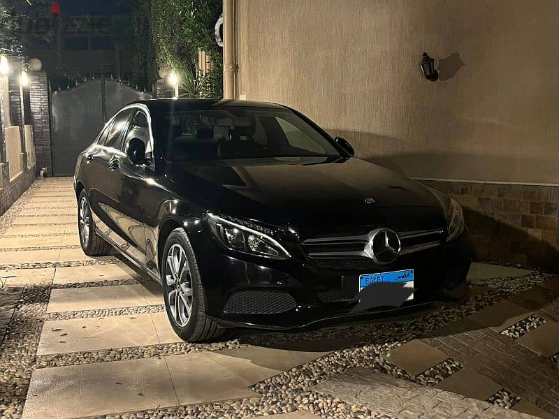 Mercedes-Benz C180 2017 0