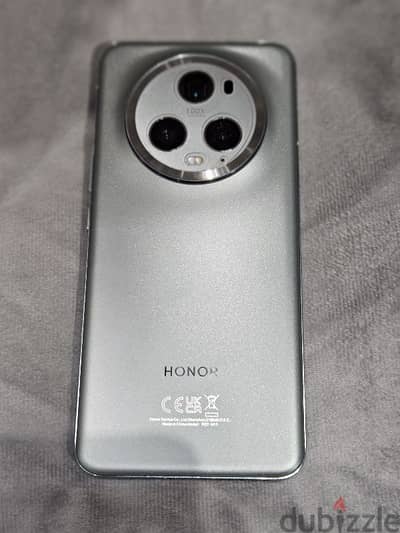 Honor Magic 5 Pro 512