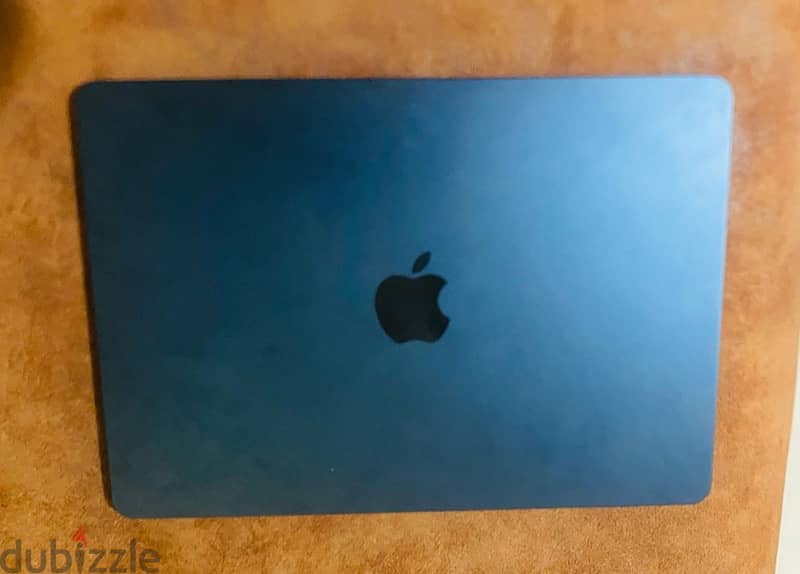 Macbook Air m2 mint condition 4