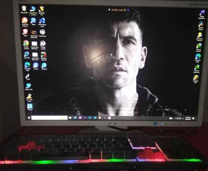 للبيع pc جيمنج كامل بمشتمالاته حاله ممتازه 0