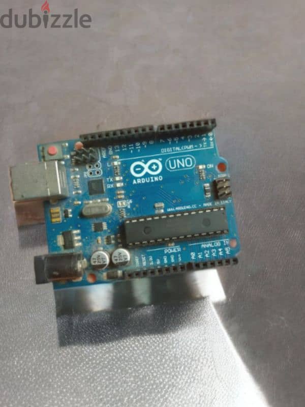 أردوينو أونو R3 (Arduino Uno R3) 0