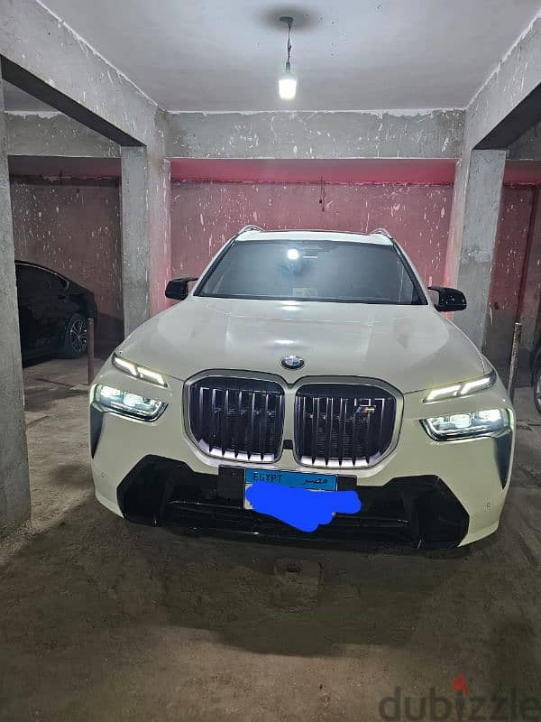 BMW X7 2023 0