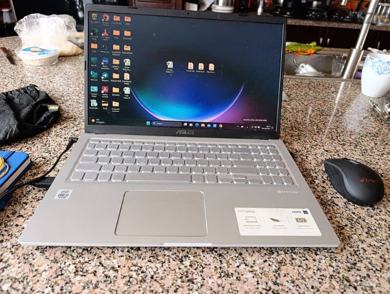 laptop Asus 15.6" 0