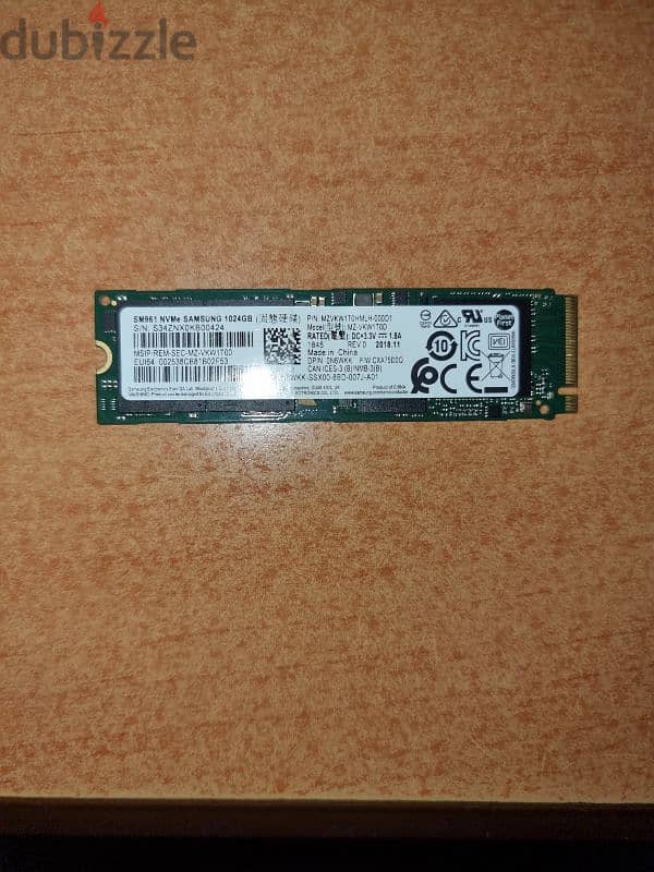 SAMSUNG SM961 1TB NVME PCI-E M. 2 2280 SSD 0