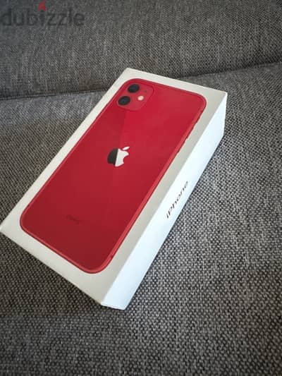 iphone 11 in box very good condition + extras